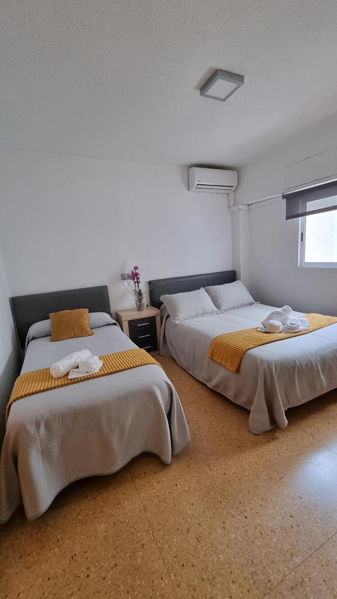 Pension Colon Сан-Хуан-де-Аликанте Экстерьер фото