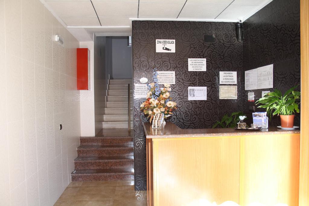 Pension Colon Сан-Хуан-де-Аликанте Экстерьер фото